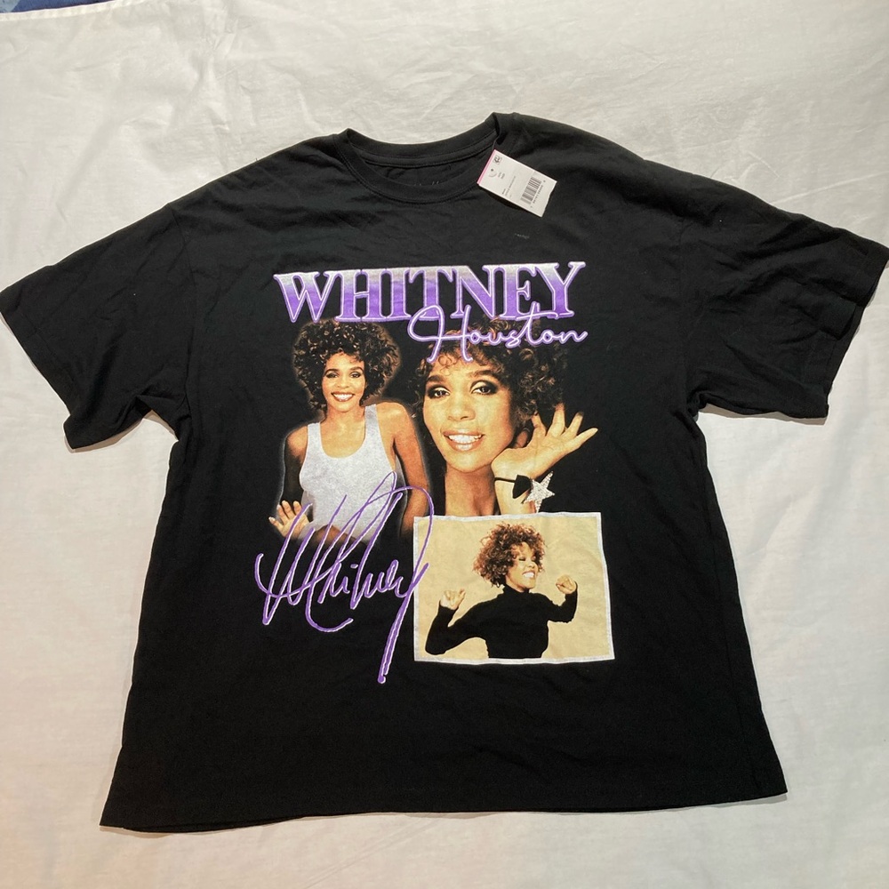 Whitney Houston T-shirt, Women’s size M/L, NWT!